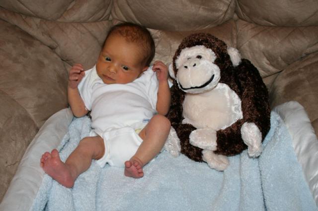 Watch Oliver Grow! ~ NEW picture added March 5, 2010!