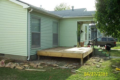 The finished product - a beautiful deck!