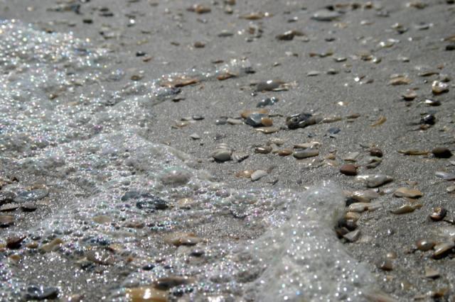 Beach bubbles