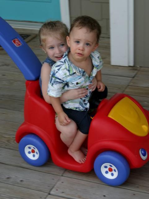 Hold on tight, Emmy!