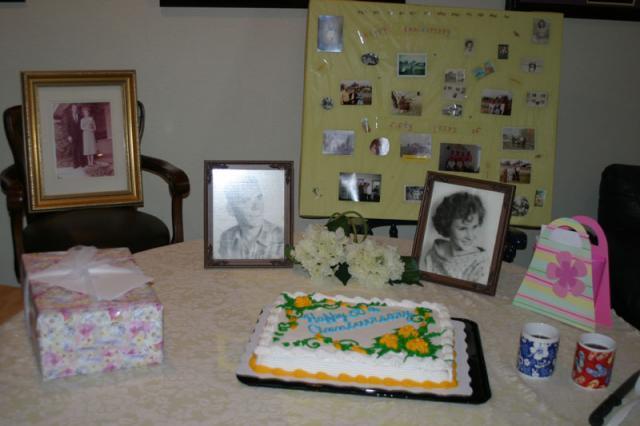 The cake and picture table