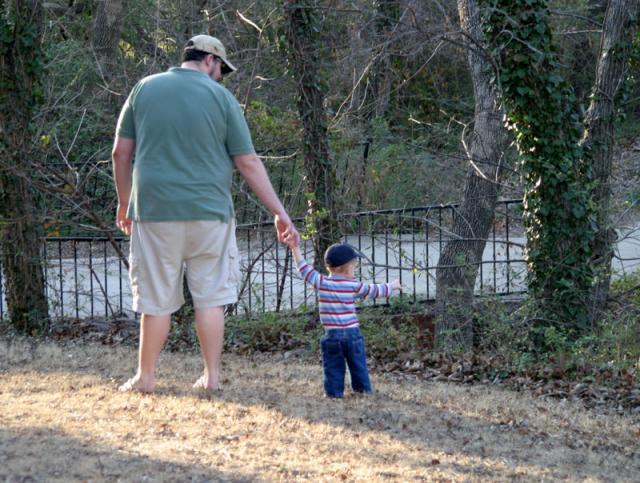 Looky, Daddy! ~ February 27, 2007