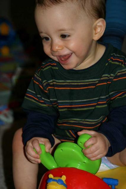 Wheeee! Thanks for the push, Mom! ~ November 17, 2006