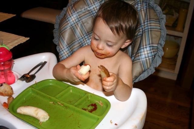 Hmmm, banana or potato in ketchup? ~ September 25, 2007