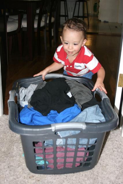 Mama's little laundry helper ~ August 29, 2007
