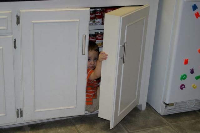 Best hiding place ever ~ June 19, 2007