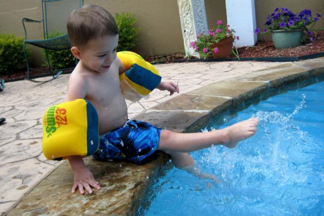 Splish splash ~ June 18, 2008