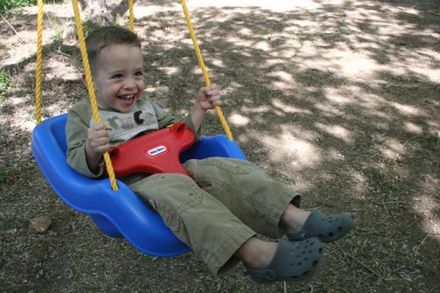 Just a-swingin' ~ May 4, 2008