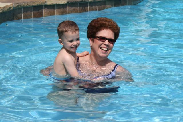 Fwimming with Aunt Janet ~ May 25, 2008