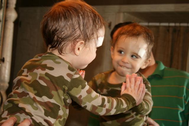 Admiring his injury ~ November 25, 2007