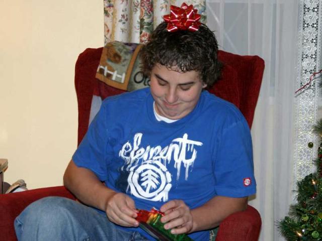 Pretty bow, Daniel!
