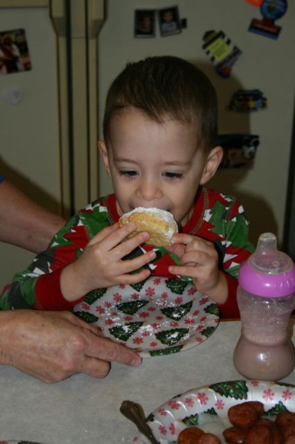 Mmmm, Papa's beignets for breakfast