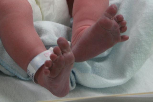 Baby feet!