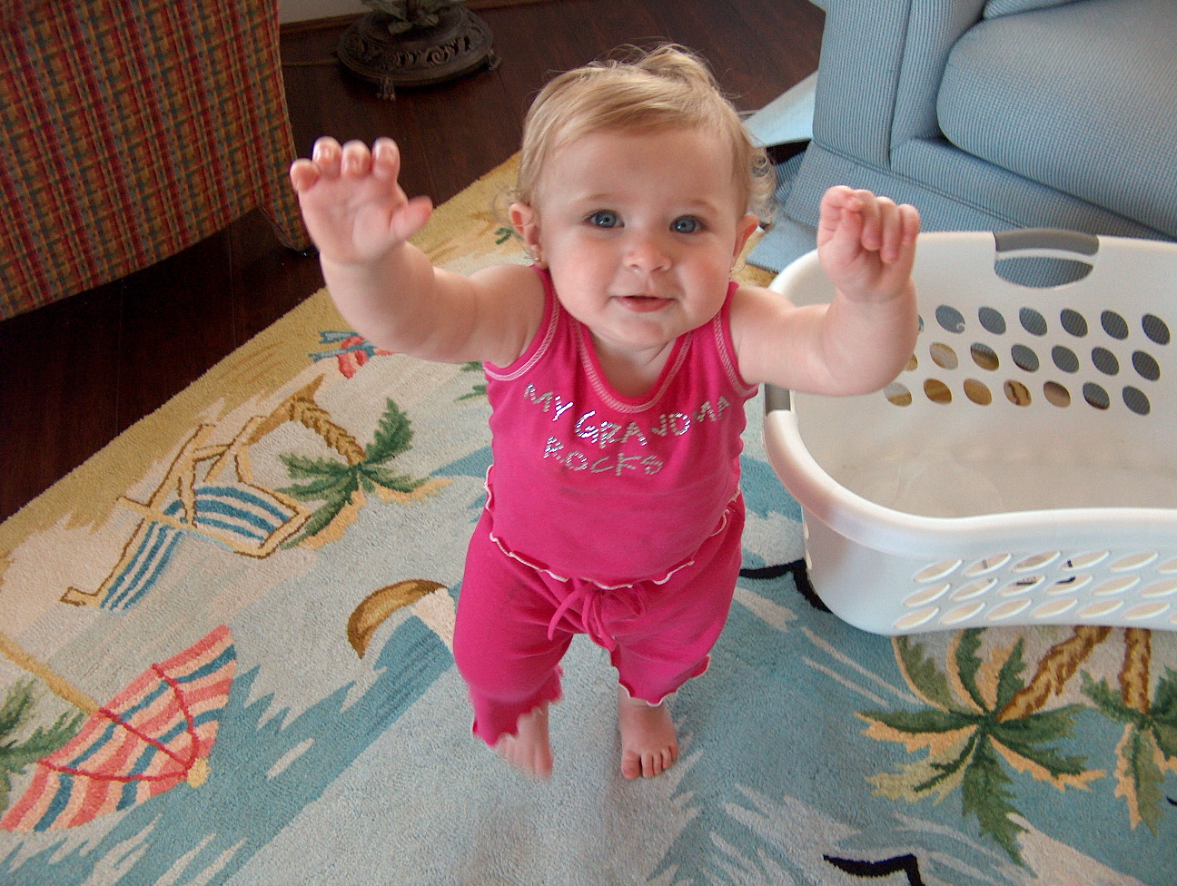 Up, please!