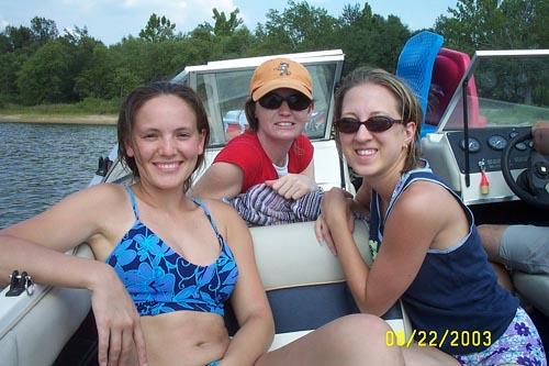 Kelli, Jeniferr & Abby