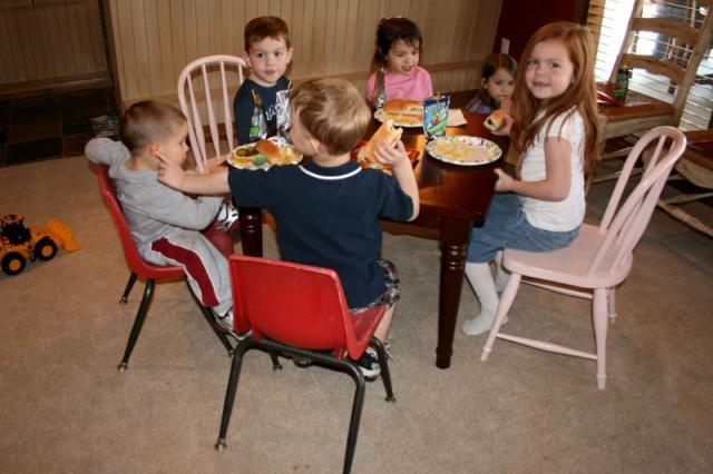 Kiddie table