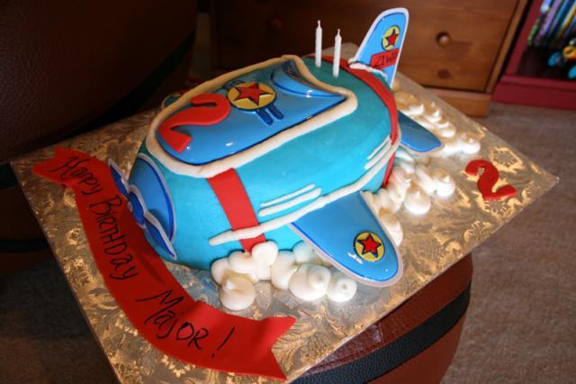 And an airplane cake