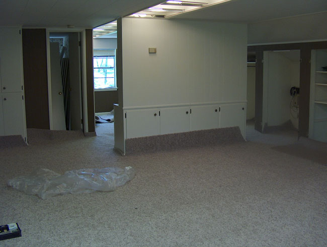 Laying the carpet...