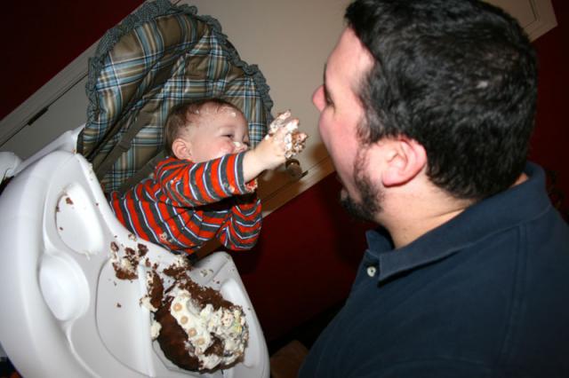 Daddy want a bite?