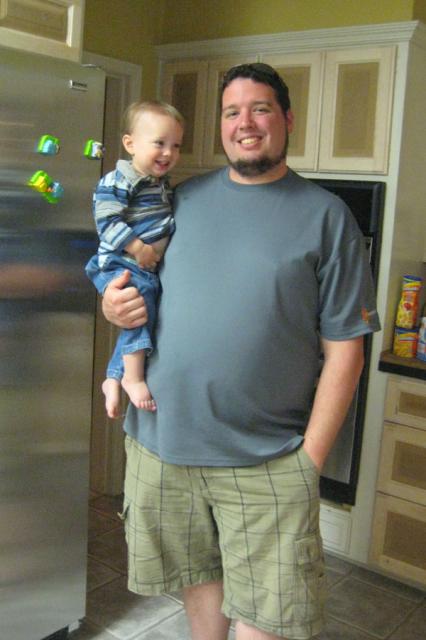 Yay, Daddy's home!