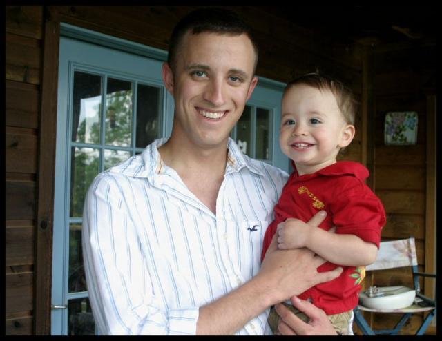 Pic of the Week ~ 6/3/07 (Uncle John is home!)