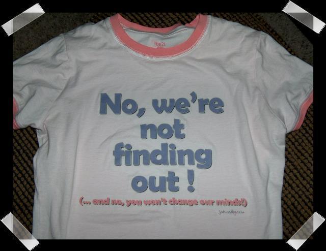 Pic of the Week ~ 8/7/05 ("No, we're not finding out!" shirt)