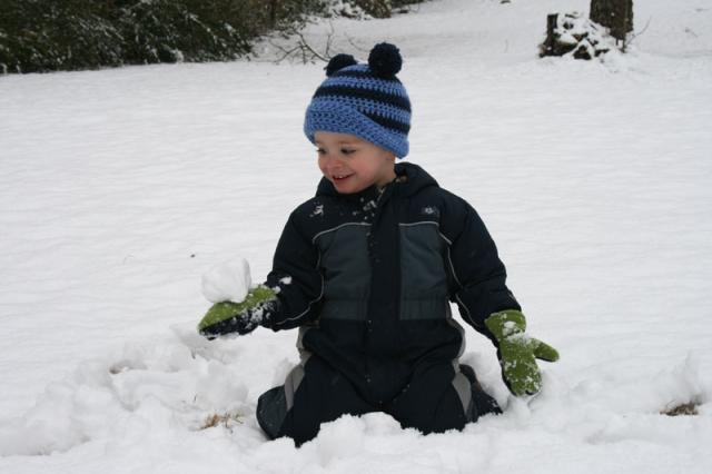 Look, Ma, a snowball!