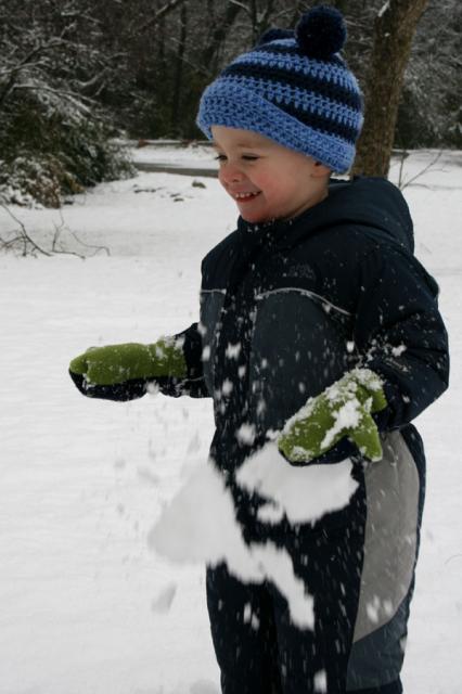 Snowball fight!