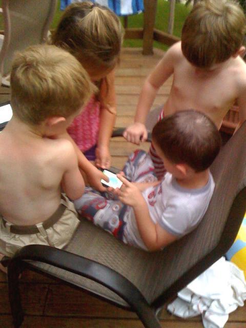 The iPod draws a crowd