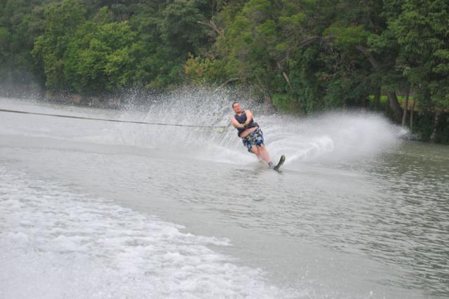 Spray to the left
